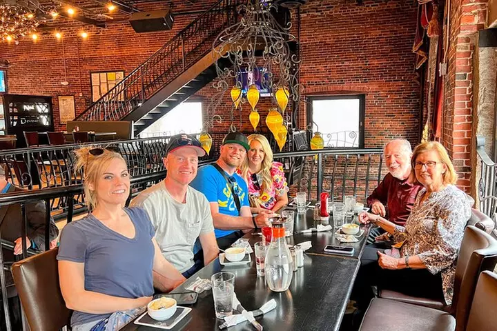 A Taste of the Freedom Trail: Boston's Iconic Food & History Tour