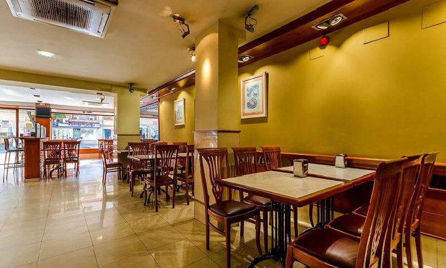 Image 11: ✈ SPANJE | Sevilla - Hotel Virgen de los Reyes 3*, 2 nachten - City...