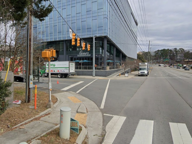 Parking at 4501 Creedmoor Rd. Lot