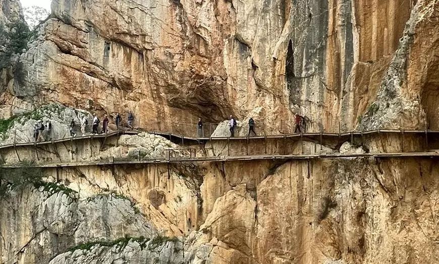 Image 9: Desde Málaga: Bus Ida/Vuelta Caminito del Rey + Tour Guía Oficial