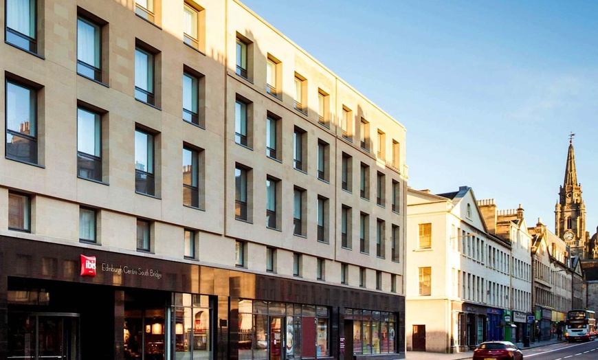 Image 2: ✈ SCHOTLAND | Edinburgh - ibis Edinburgh Centre South Bridge - Roya...