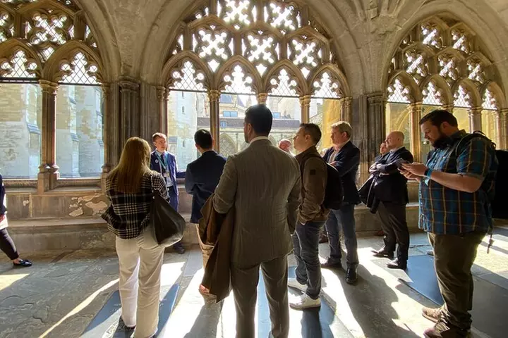 Priority Access Westminster Abbey Tour with a Professional Guide