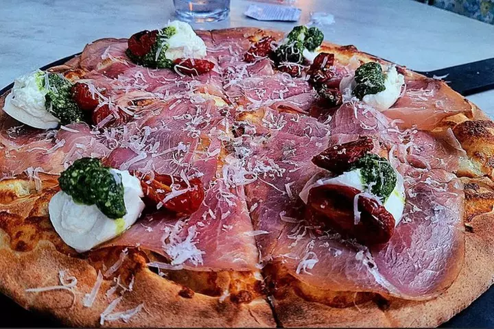 Taste of Downtown St. Petersburg: A Walking and Food Tour