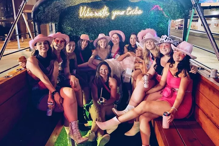Roofless Party Bus Tour in Downtown Austin