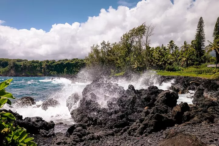Private Luxury Road to Hana Experience