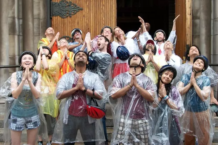 Bike Tour of Chicago's Lakefront Neighborhoods