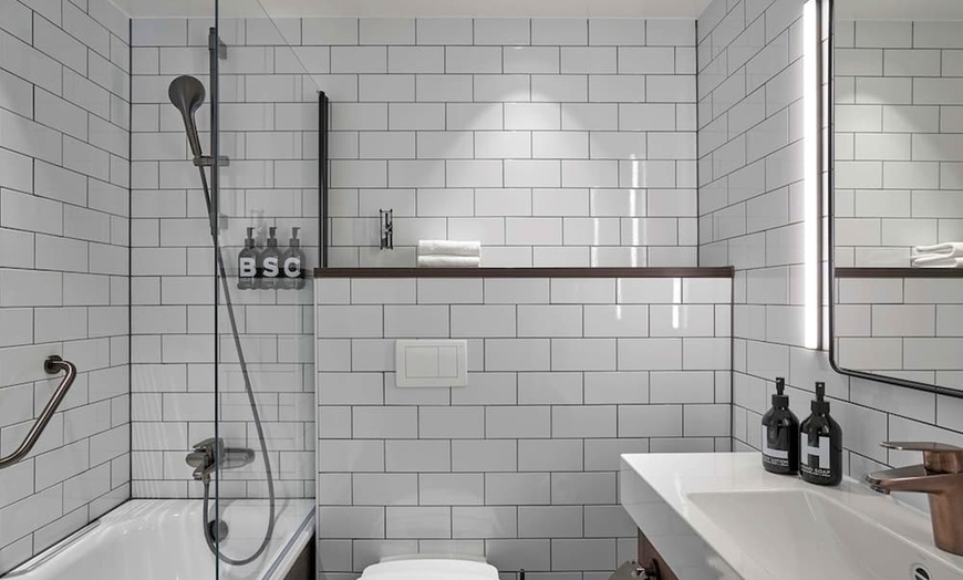 Image 13: ✈ SCHWEDEN | Stockholm - Downtown Camper by Scandic 4*, 2 Nächte - ...