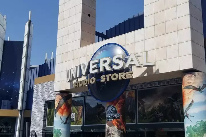 Discover Hollywood Studios with Private Minibus Tour - Primary Image