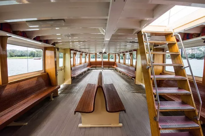 Private Boat Vivid Sydney 90 Minute Cruise - Image 6