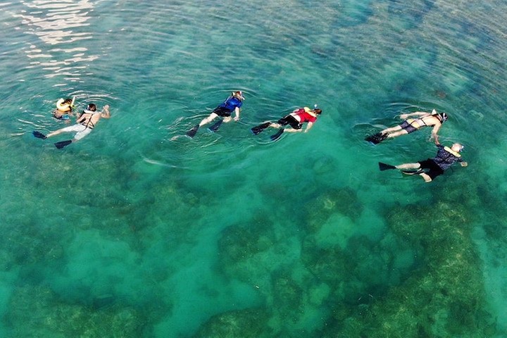 Key West Snorkeling with Breakfast and Unlimited Mimosas