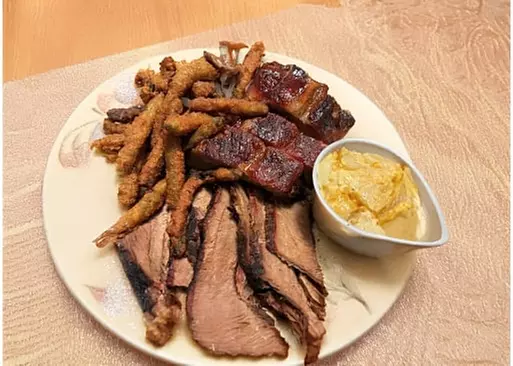 5% Cash Back at Smoke N Bones BBQ