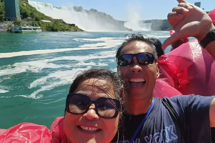 Niagara Falls Tour: Boat Ride, Journey Behind The Falls and more