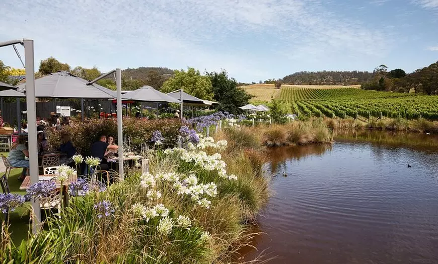 Image 3: Mona and Wine Experience Tour