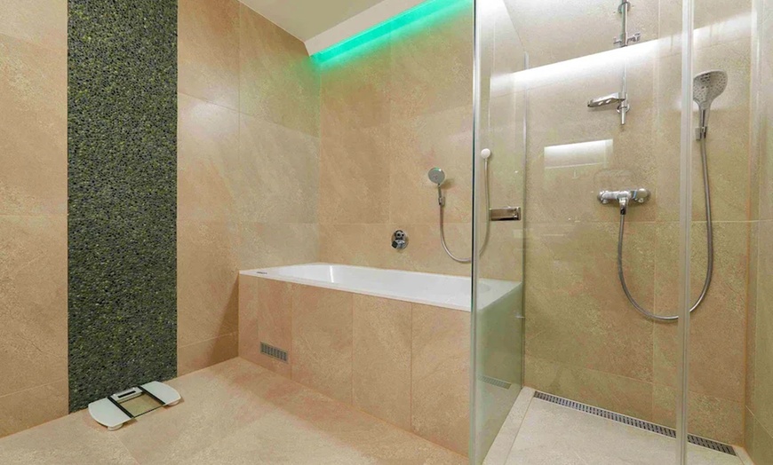 Image 9: ✈ AUTRICHE | Vienne - HiLight Suites Hotel 4* - Centre de Fitness