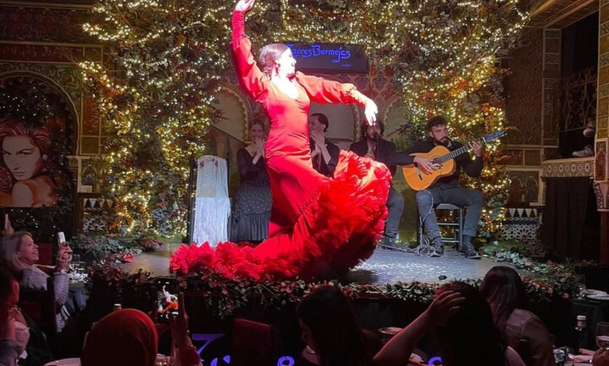 Image 20: Espectáculo flamenco en Torres Bermejas de Madrid