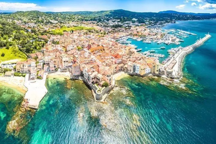 Excursion d'une journée à Saint-Tropez et Port Grimaud avec balade en bateau - Primary Image