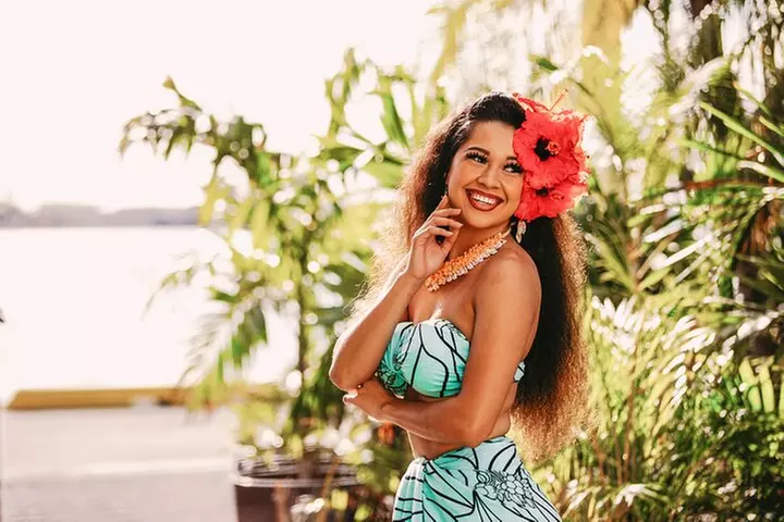 Ka Moana Lūʻau at Aloha Tower – Oceanfront Honolulu Luau Show