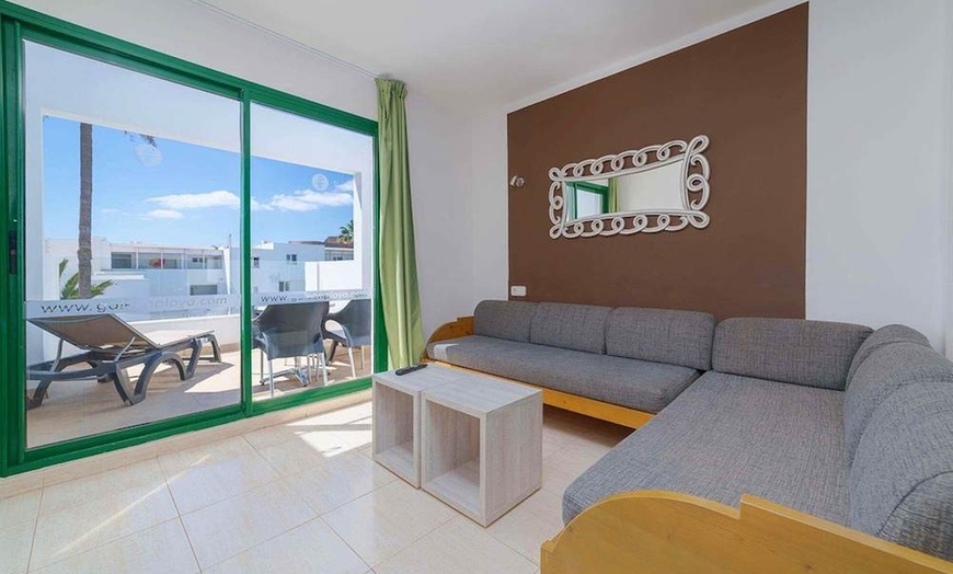 Image 6: ✈ LANZAROTE | Costa Teguise - Galeón Playa 3*, 4 nachten - Stadscen...