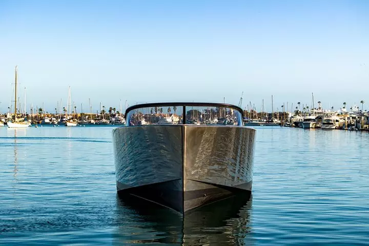 Private 4 hour Cruise to Emerald Bay on 42ft Exotic Yacht for 12