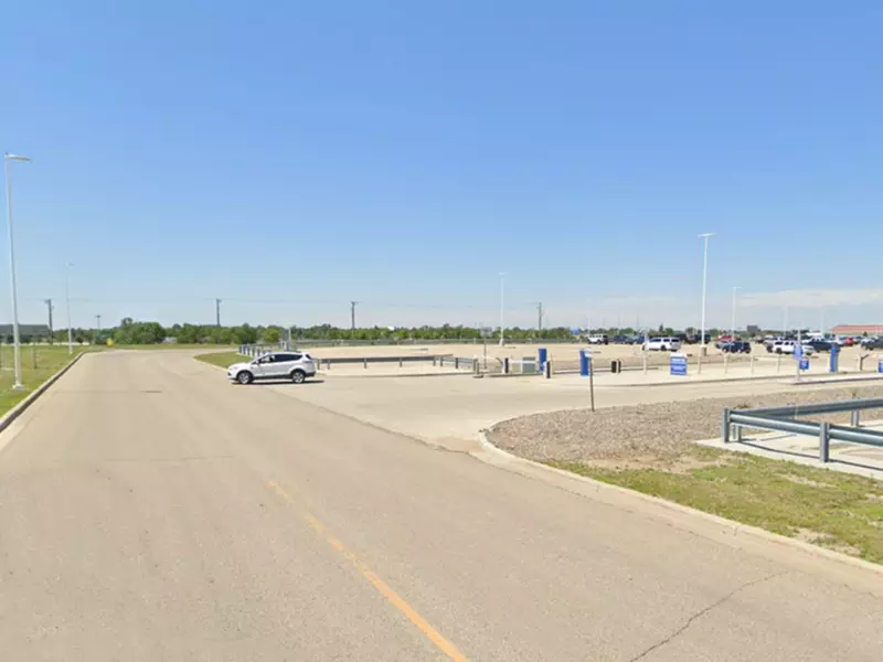 Parking at Minot Airport - Long Term Parking Lot - Second Medium
