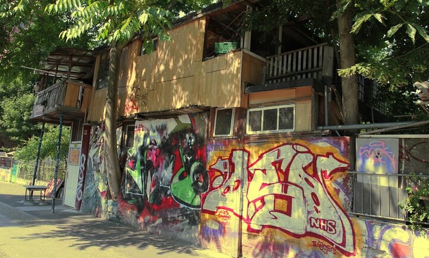 Image 8: Spaziergang durch Berlin jenseits der Touristenpfade: Stadtteile Kr...