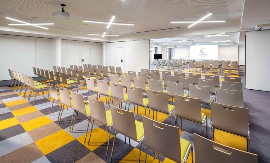 Image 48: ✈ REPUBLIKA CZESKA | Praga - Comfort Hotel Prague City East 3* - Ce...
