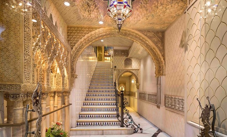 Image 9: Tablao Cordobes Flamencos en Rambla Barcelona con Opción de Cena