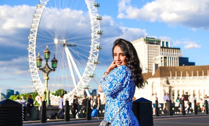 Image 12: 1-Hour Private London Photoshoot