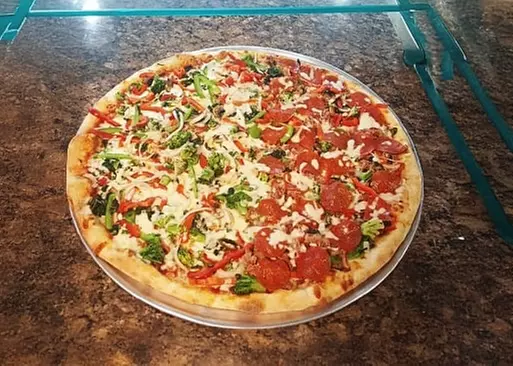 5% Cash Back at Corona Pizza