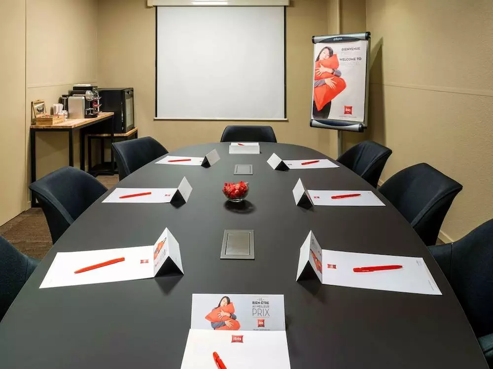 ✈ FRANKREICH | Paris - Ibis Paris Alesia Montparnasse 3*, 1 Nacht -...