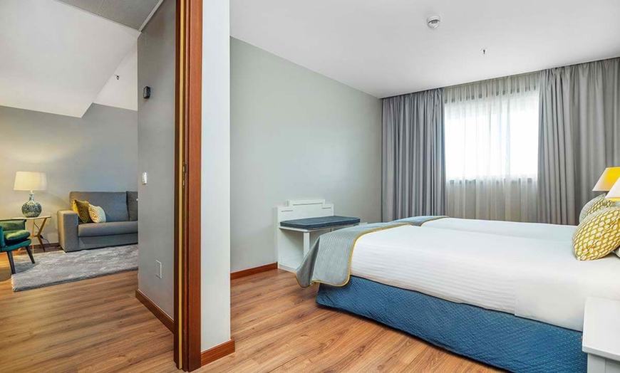 Image 6: ✈ PORTUGAL | Porto - Gaia Residence & Atelier pastel de nata 4*, 2 ...