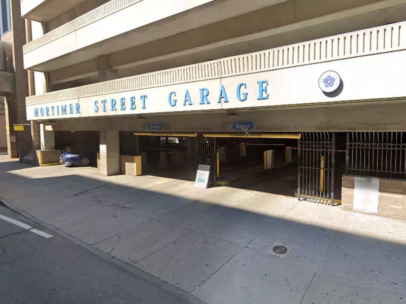 Parking at Mortimer Street Garage