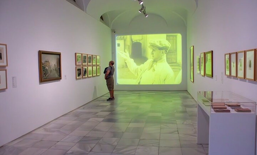 Image 14: Visita al Museo Reina Sofía: Obras maestras con guía local