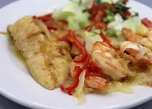 5% Cash Back at Bar Vero's Bar & Grill