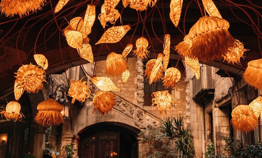 Image 3: Espectáculo de flamenco en el Palacio Dalmases de Barcelona