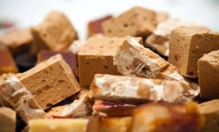 Image 5: Lo Mejor de Barcelona: Sagrada Familia, Dulces y mucho más tour