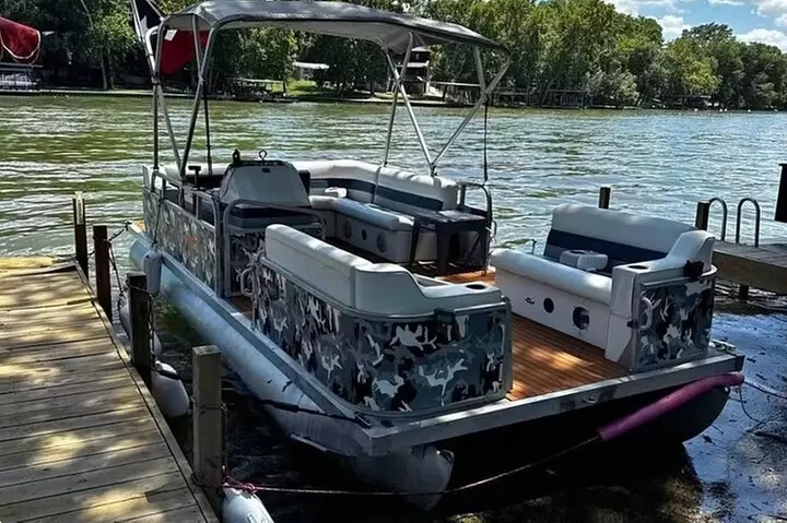 Lake Austin Party Cove Experience