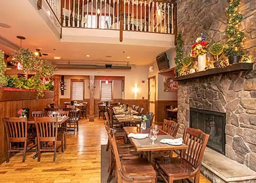 5% Cash Back at La Familia Restaurant - Taunton