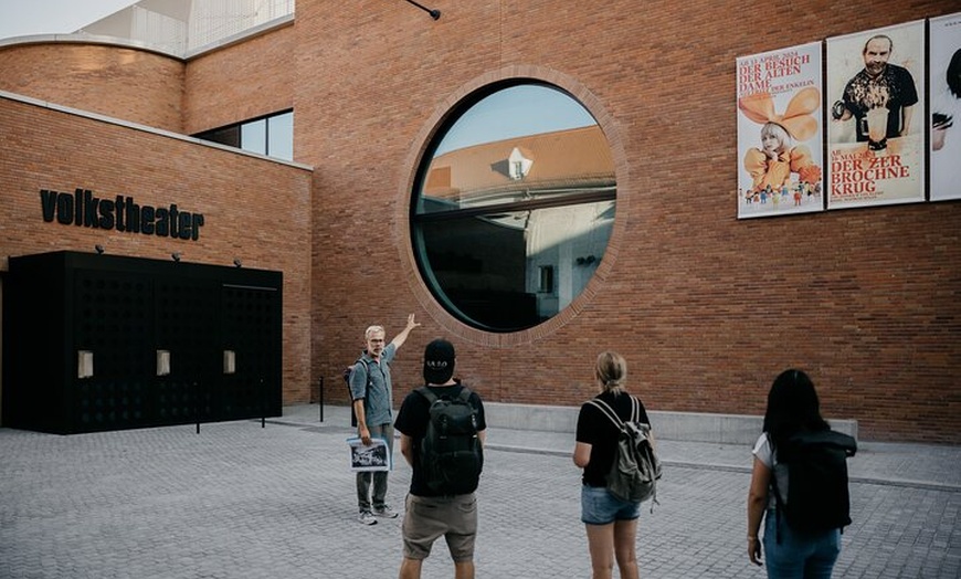 Image 8: München Your Way : Private Tour mit Architekt & Fortgeschrittener