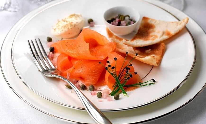 Image 4: The London Cooking Class and 7 Course Tasting Dinner