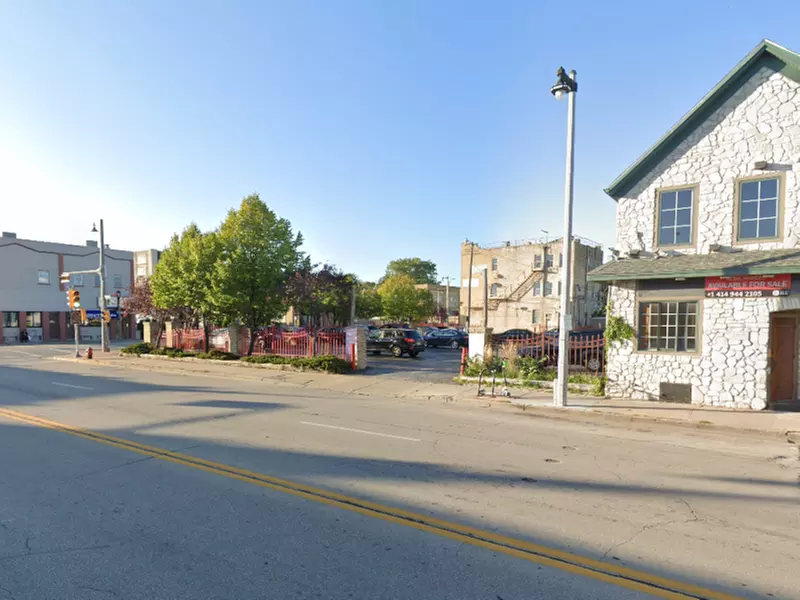 Parking at 722 S. 2nd St. Lot