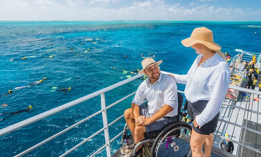 Image 7: Quicksilver Pontoon and 10 Minute Scenic Helicopter Flight