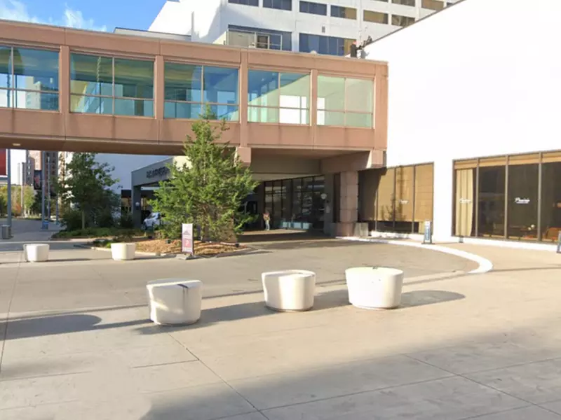 Parking at Hyatt Regency Minneapolis Kiosk