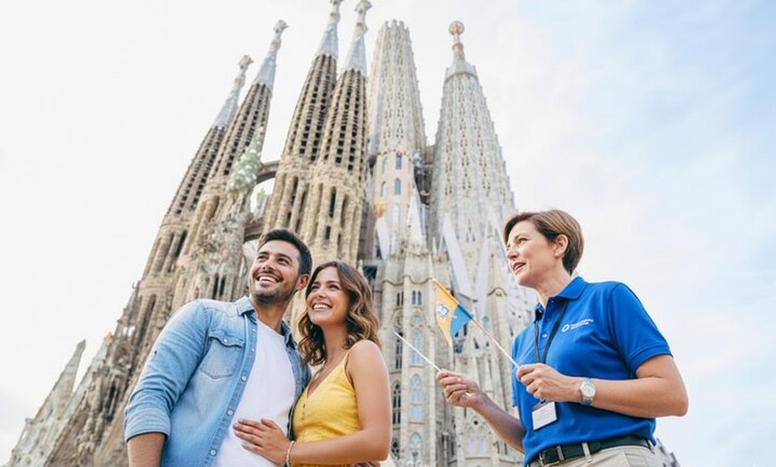 Image 2: Tour privado a la Sagrada Familia con guía oficial