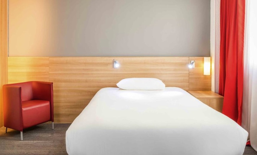 Image 56: ✈ ÎLE-DE-FRANCE | Paryż - Ibis Paris Alesia Montparnasse 3*, 1 nocy...