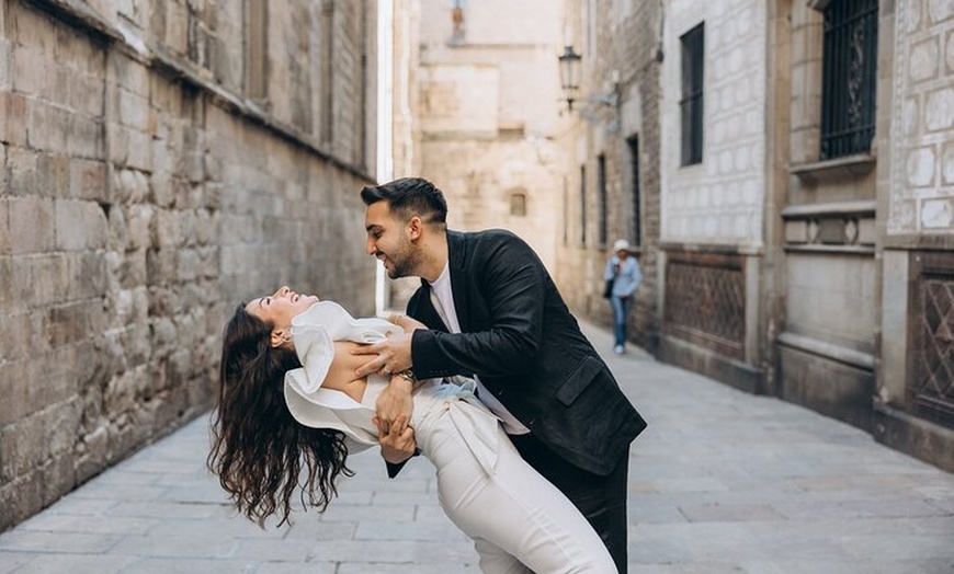 Image 9: Tour privado de Barcelona para familias y parejas