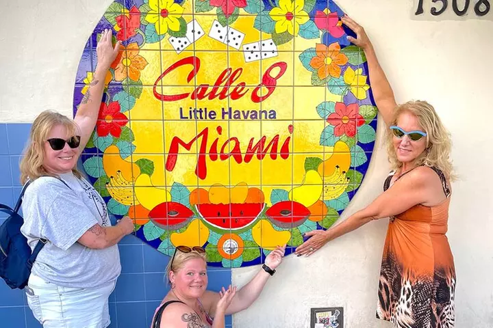 Little Havana WOW Walking Tour - Small Group Size
