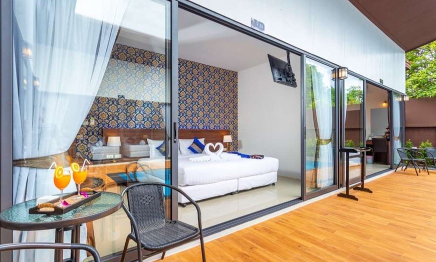 Image 16: ✈ POŁUDNIOWA TAJLANDIA | Phuket - The Thames Pool Access Resort 4* ...