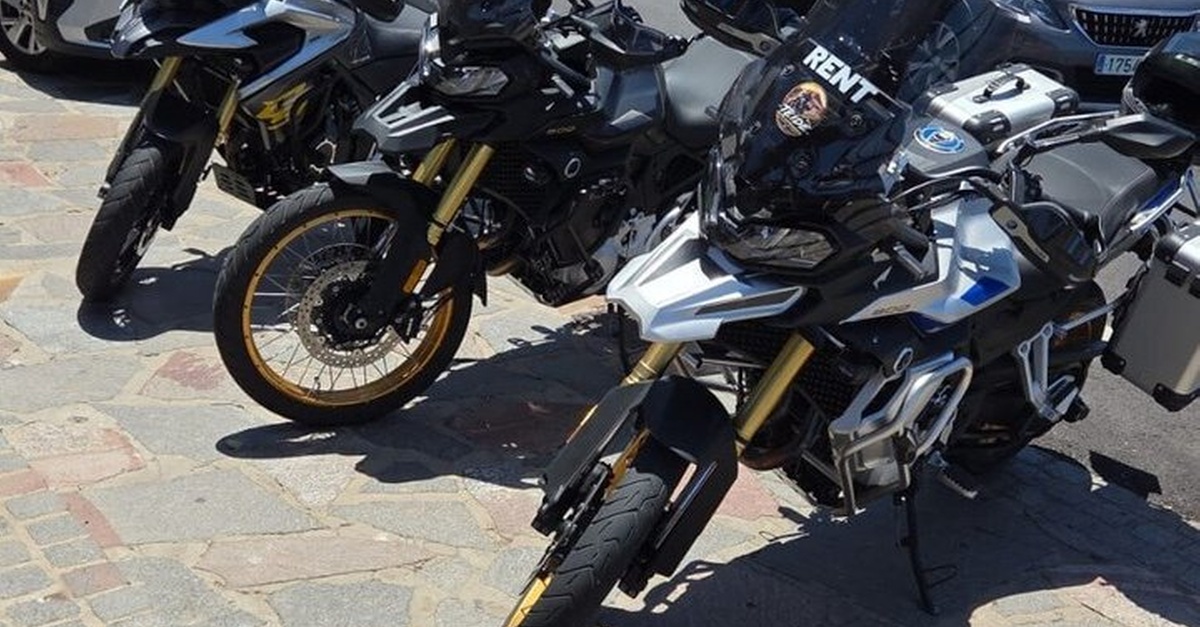 Visita guiada en moto por montañas y bosques de Tenerife