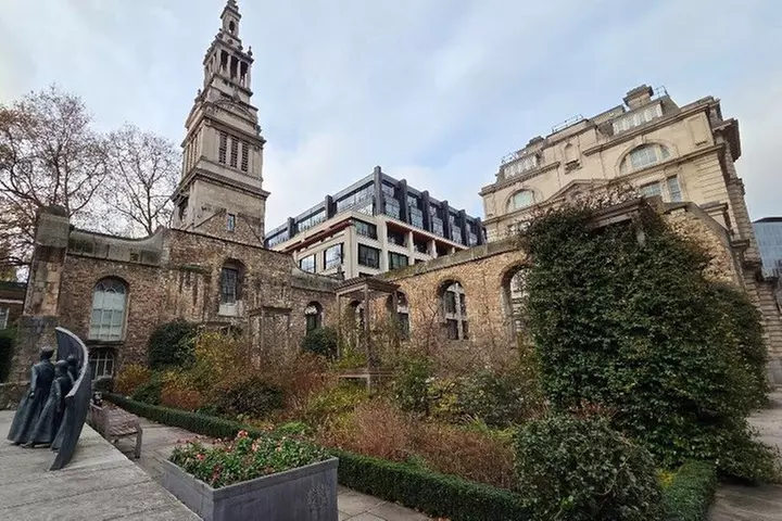 London St Paul's to Holborn - Landmarks, Tales & Taverns - Image 6